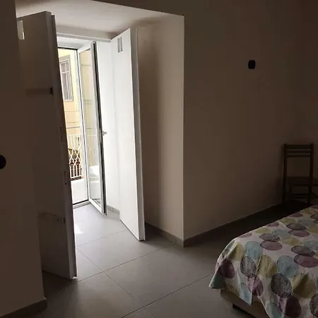 Street House * Νάπολη